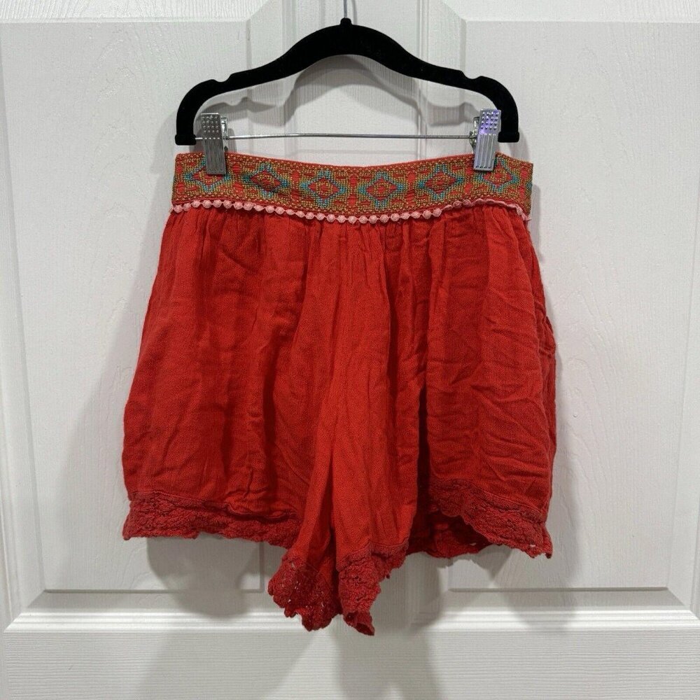 Free People Bohemian gauze shorts w/crochet lace hem & embroidered waistband XS - Picture 2 of 7